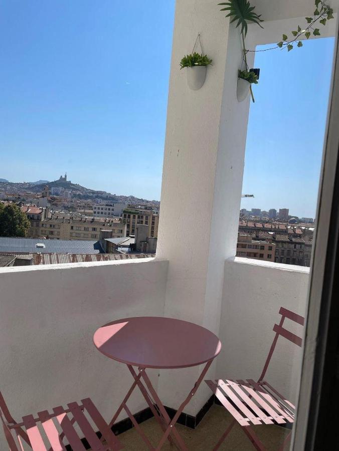 Sublime 2 Pieces Vue Incroyable Mer Et Tout Les Monuments De Marseille Bagian luar foto